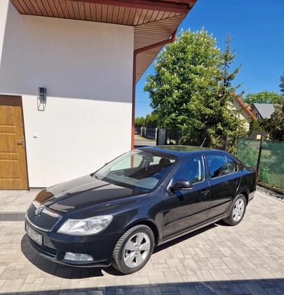 Skoda Octavia cena 28800 przebieg: 295708, rok produkcji 2011 z Wyszków małe 172